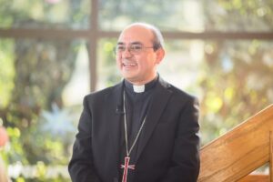 mons. salvador